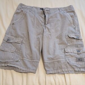 Plugg Men's Beige Cargo Shorts